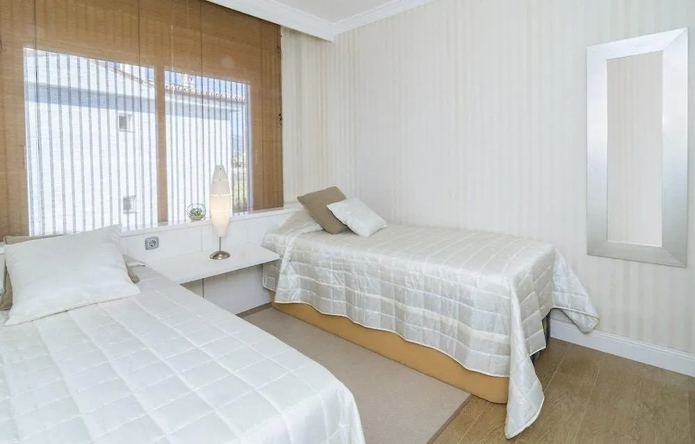Hb First Beach Line Apartment In Hacienda Beach Roomservice Estepona 0*,  Spain